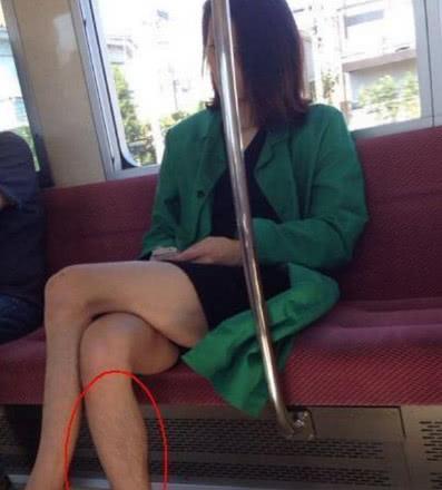 丝袜搞笑表情图片